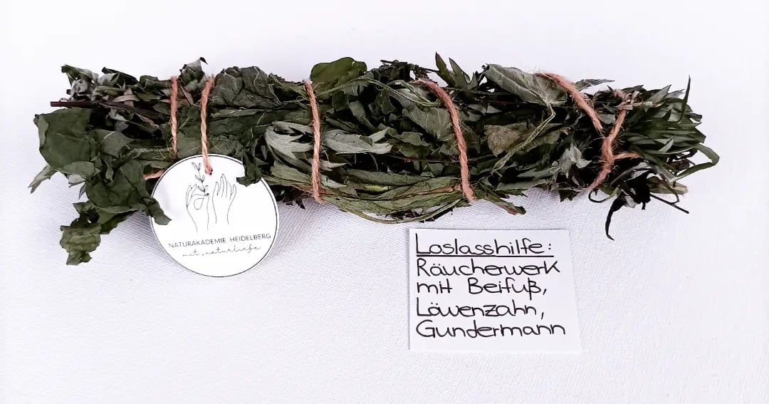 Loslasshilfe: Räucherwerk mit Beifuß, Löwenzahn und Gundermann ...