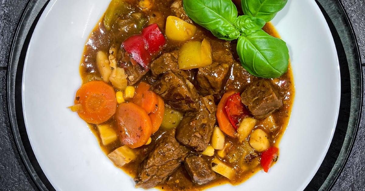 Ungarisches Gulasch - Kochen | Cooks-Report.de