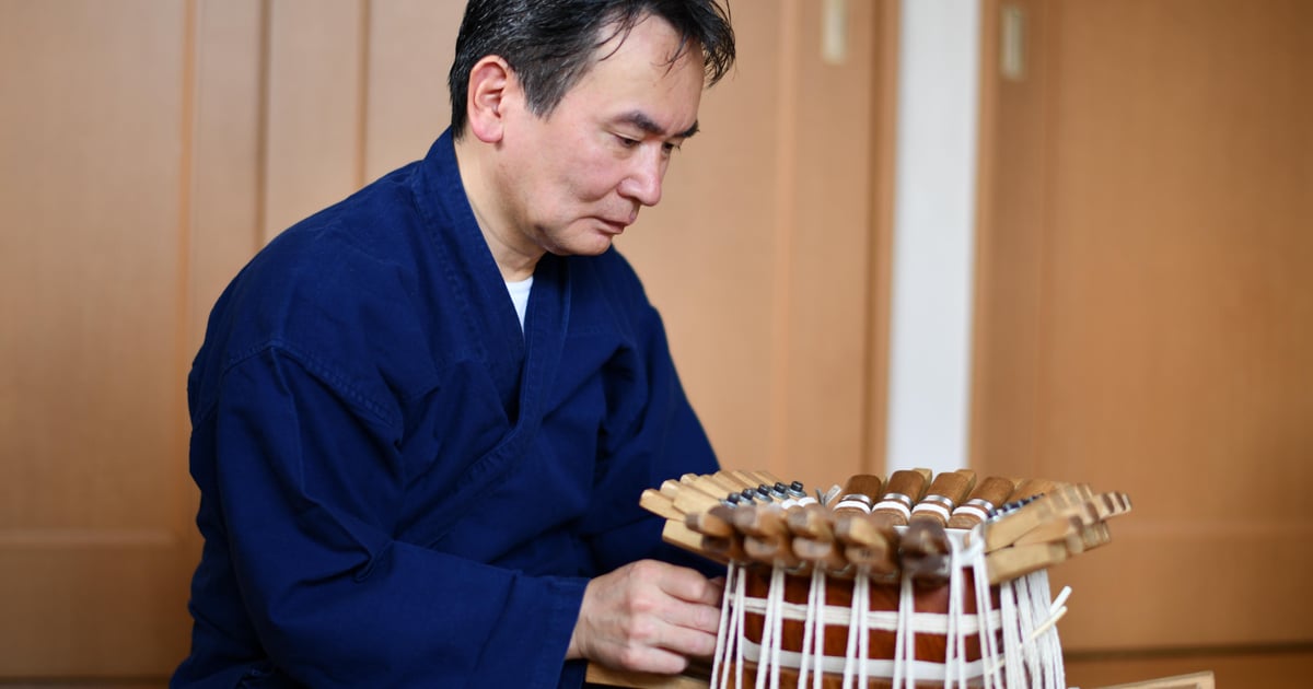 柏屋楽器 | 池袋豊島区東京三味線販売・張替え・修理なら