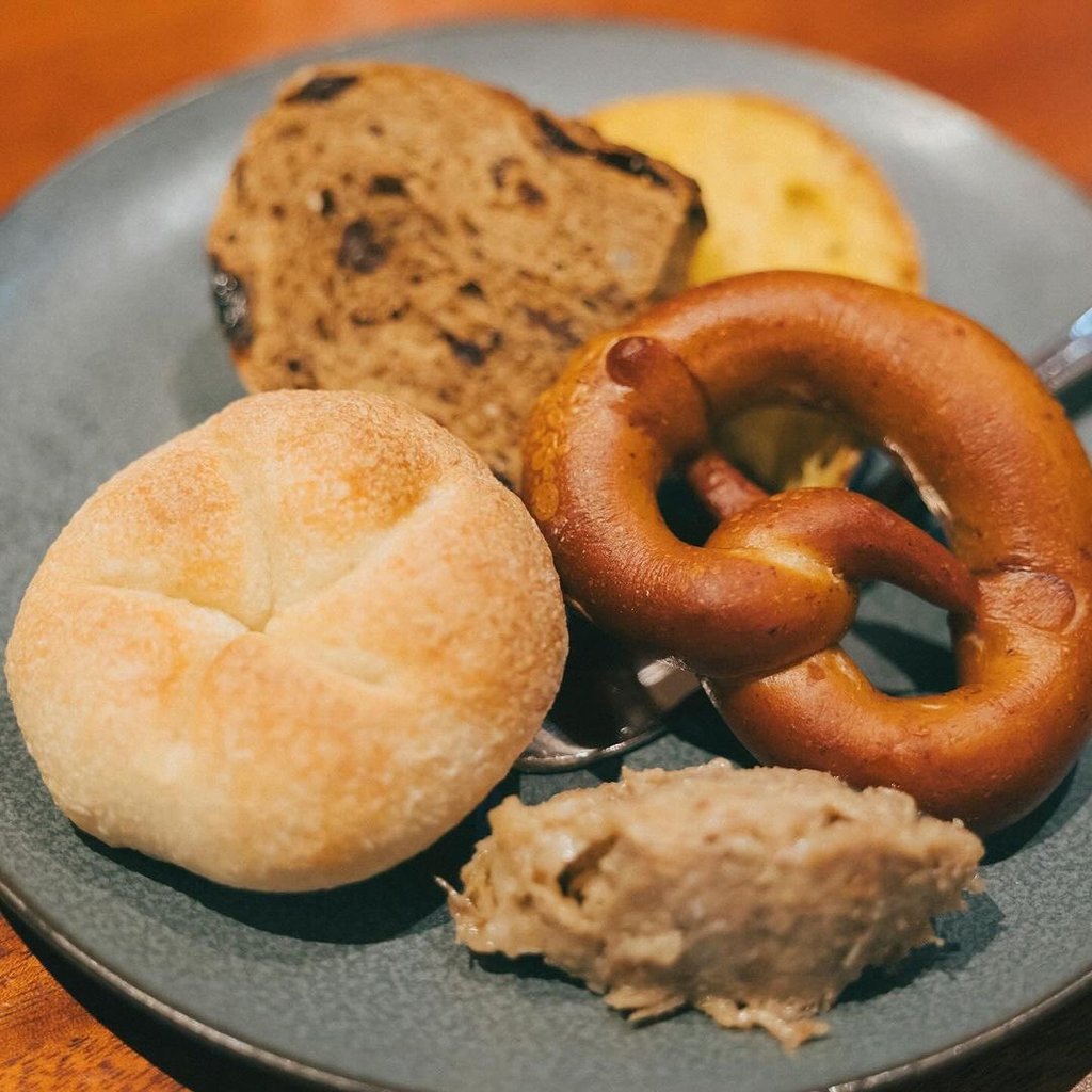 Original Schwäbisch ドイツ料理　ドイツ語 在庫あり】 Original Schwäbisch ドイツ語 ドイツ料理 洋書 - 洋書