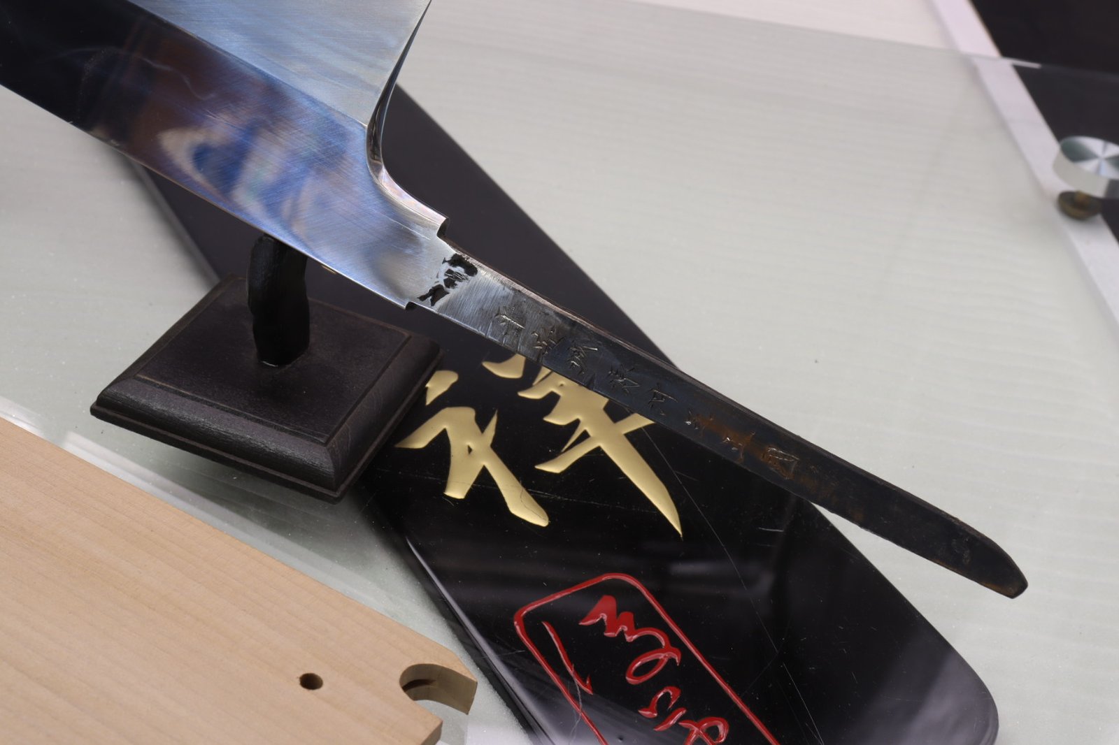堺の包丁】本割込D.P.黒合板ハンドル(ツバ付) 菜切 – 堺刀司