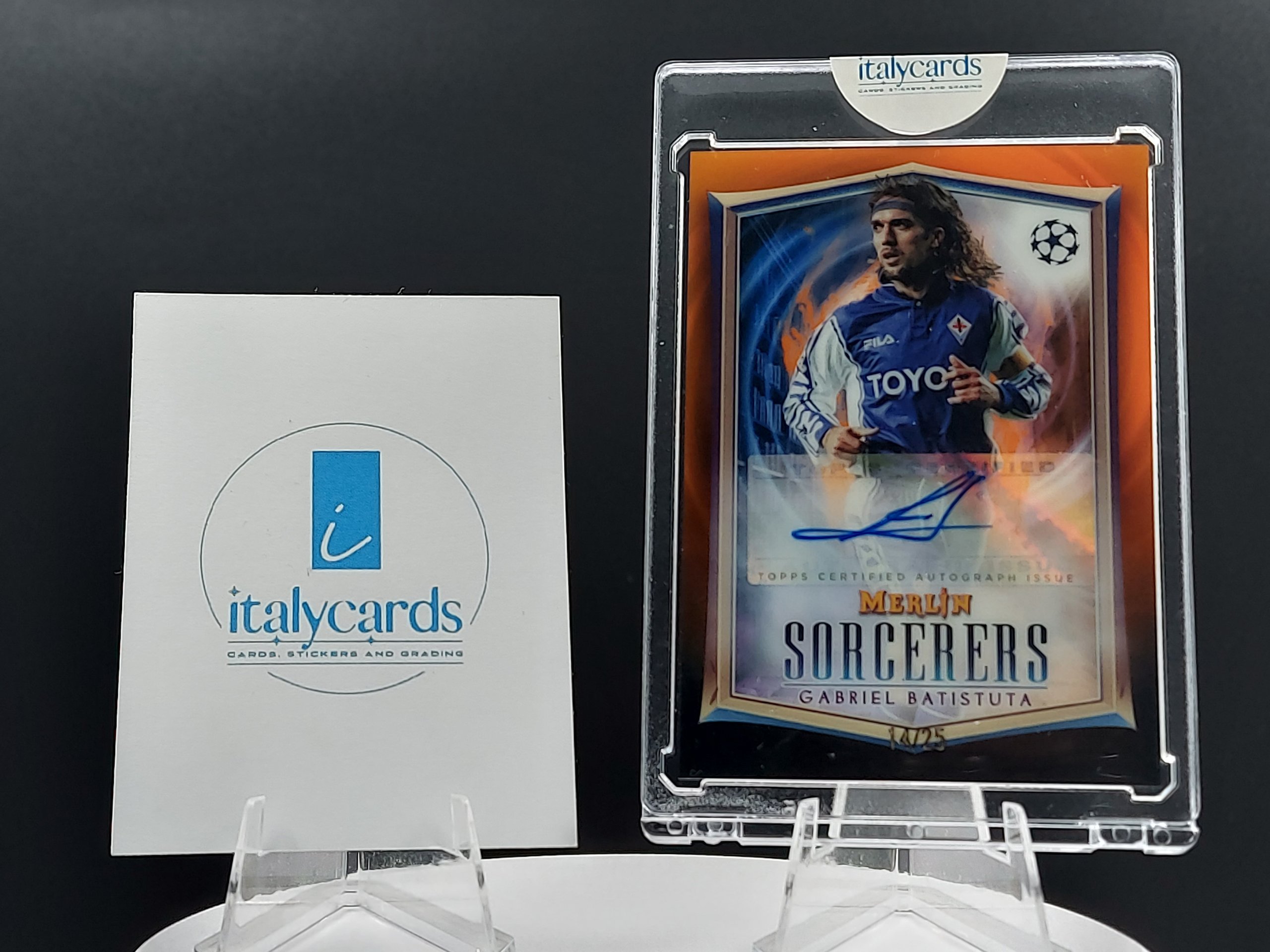 22-23 Topps Merlin BATISTUTA 直筆サインカード 22-23 Topps Merlin BATISTUTA インサートカード - メルカリ