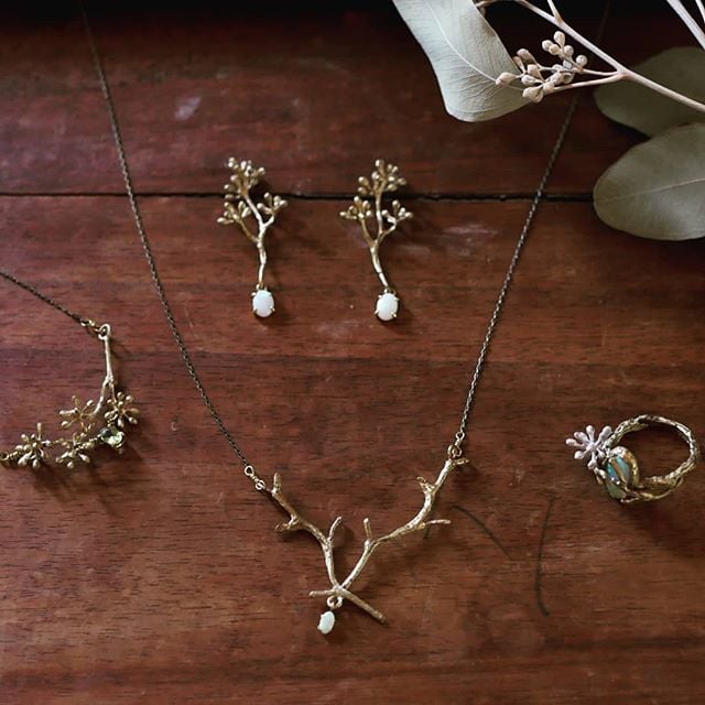 【専用】YUKIKO MATSUI ユキコマツイ　ブローチ　麦 植物モチーフの金属アクセサリー】 | YUKIKO MATSUI 植物金工