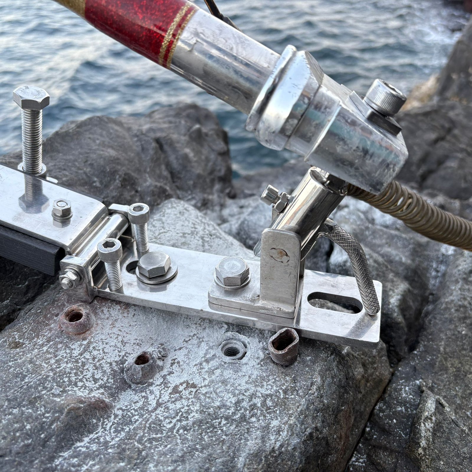 クエ用板バネ/サバ通し/ウニ通し - 製品情報 | 株式会社JCTグローバル