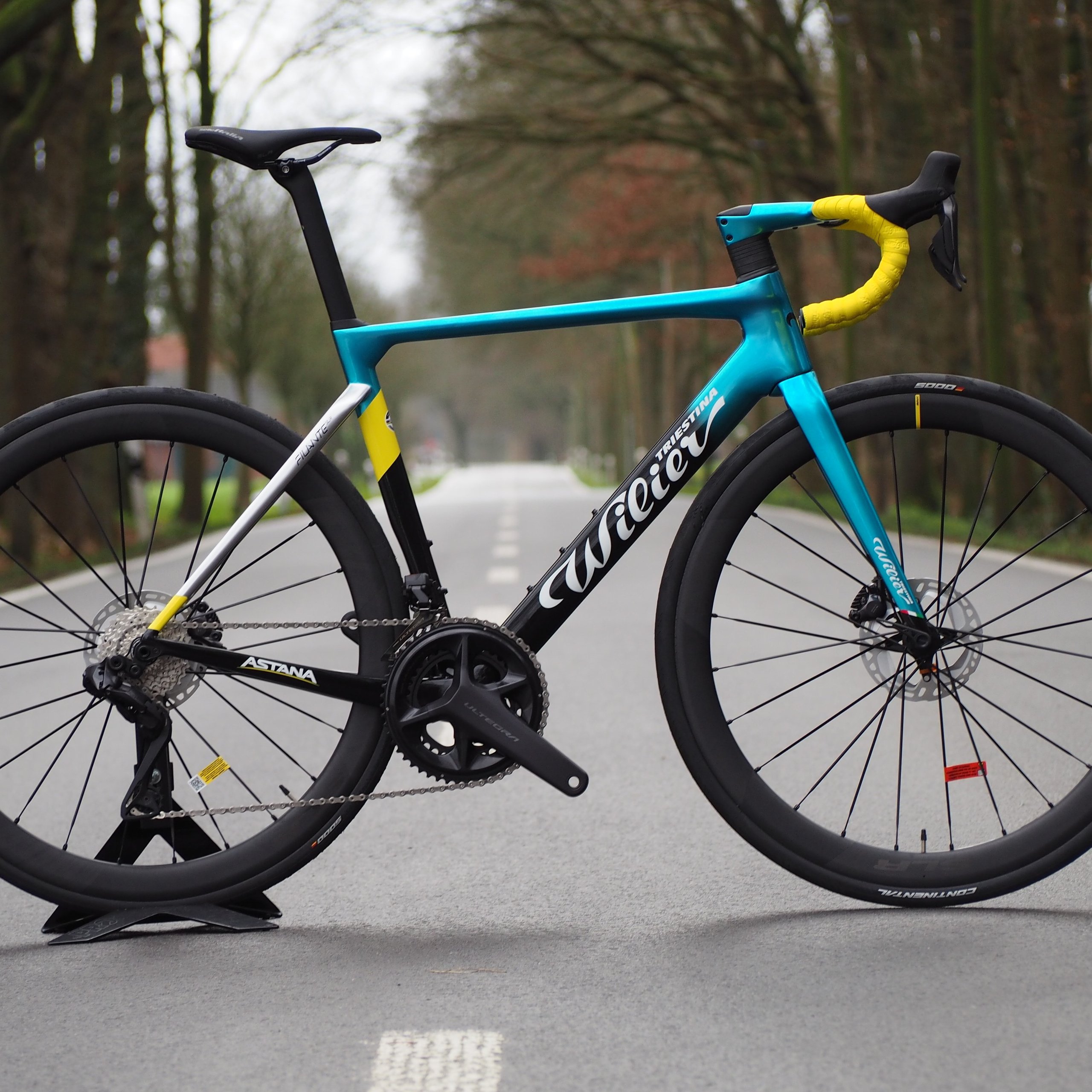 通販生活 ファッション - 2022 Speed 12 Ultegra SLR Filante Wilier Racebikes Bikes - 自転車本体