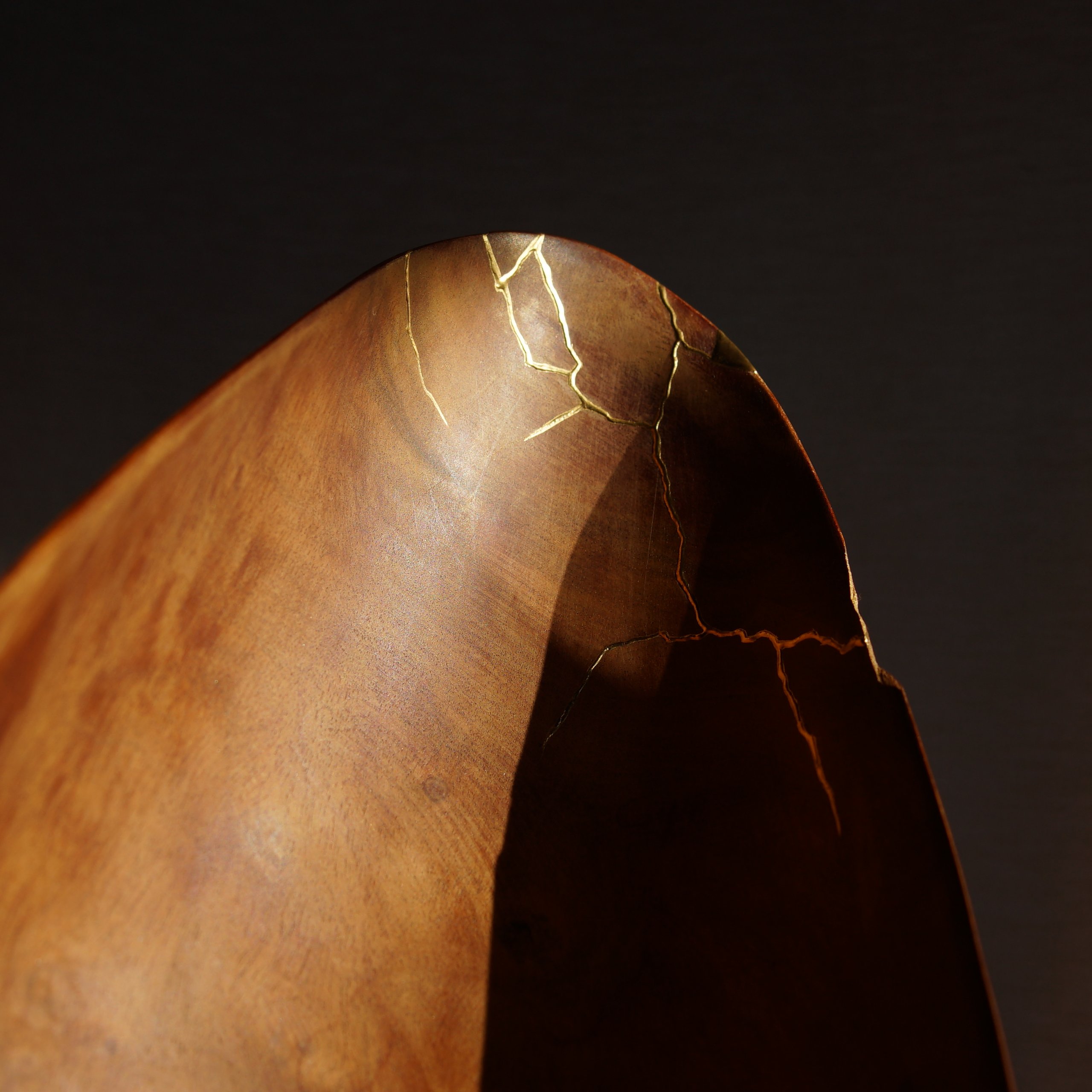 御深井　盃　金継ぎ Gallery | 金継ぎ つぎのば - kintsugi aikozushi
