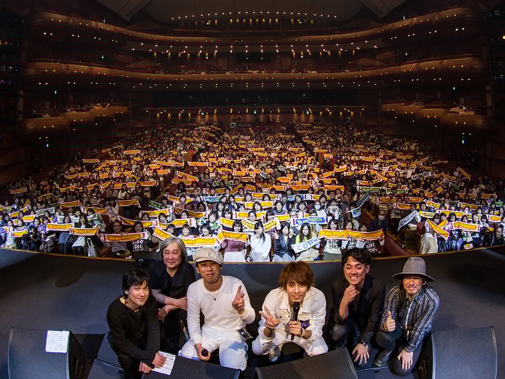 アコースティックデュオ  にこいち
自主制作時代CD『ナキムシピエロ』2011年 にこいち公式チャンネル - YouTube